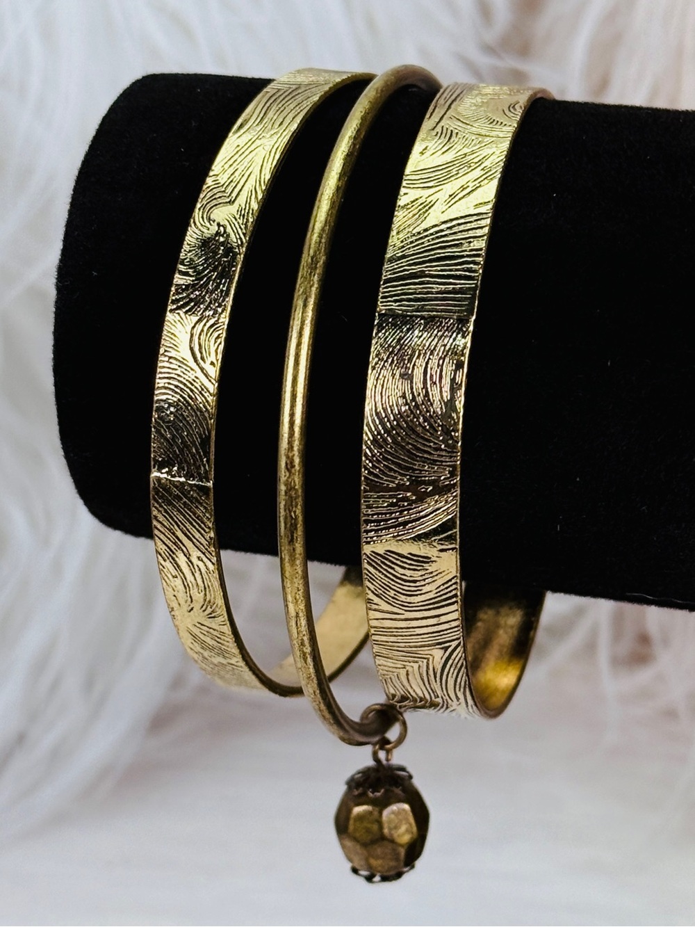 Vintage lightweight, etched bronzetone set of three stacking bracelets